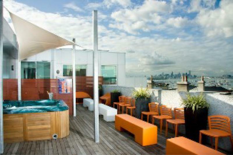 Punthill Williamstown Aparthotel Exterior photo